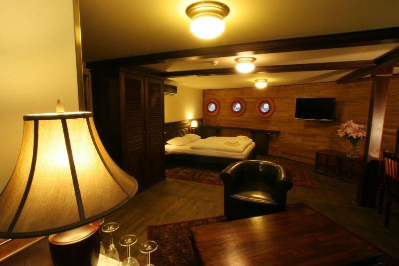 Bateau-hôtel Ristorante Matylda 3*